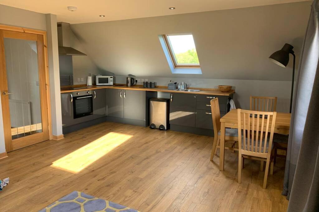 Ferienwohnung The Nest - Near Inverness & Loch Ness Exterior foto